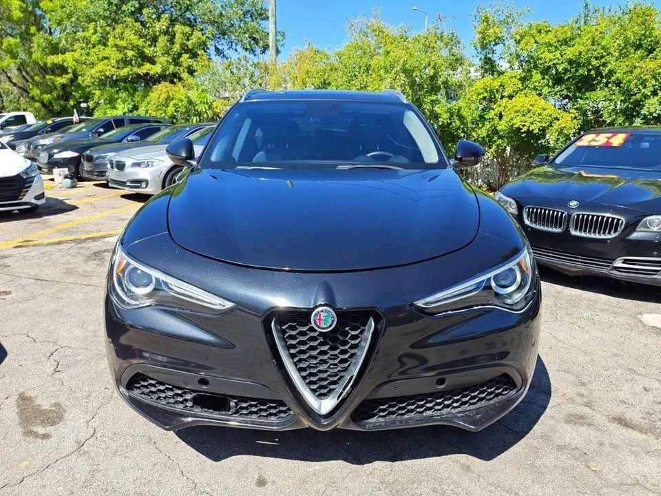 2019 Alfa Romeo Stelvio - Image 11 of 20
