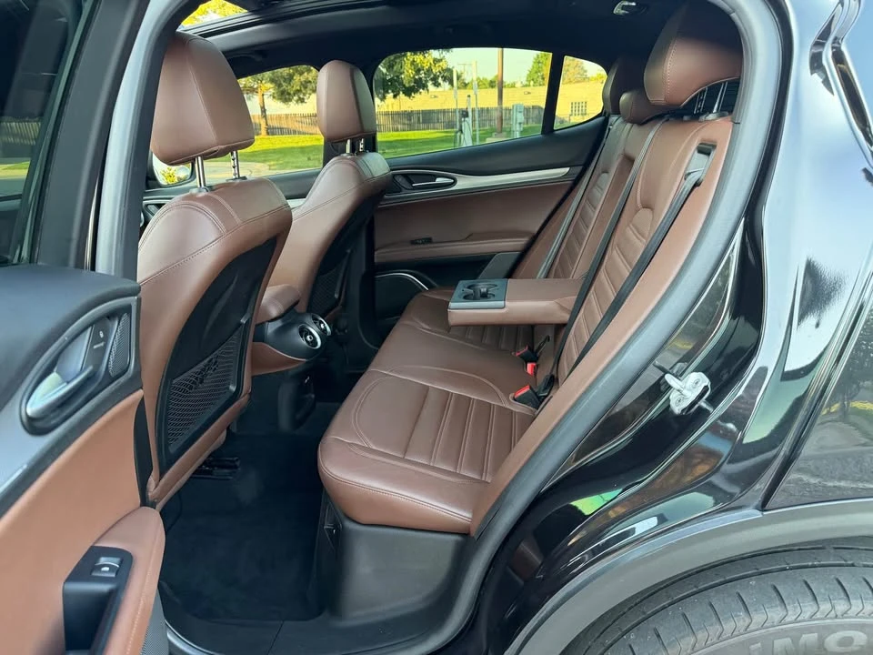 2019 Alfa Romeo Stelvio - Image 10 of 20
