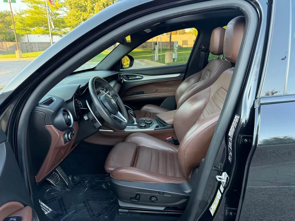 2019 Alfa Romeo Stelvio - Image 9 of 20