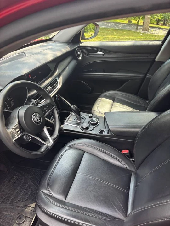 2019 Alfa Romeo Stelvio - Image 5 of 7