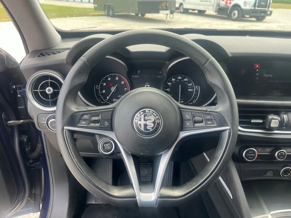 2019 Alfa Romeo Stelvio - Image 13 of 20