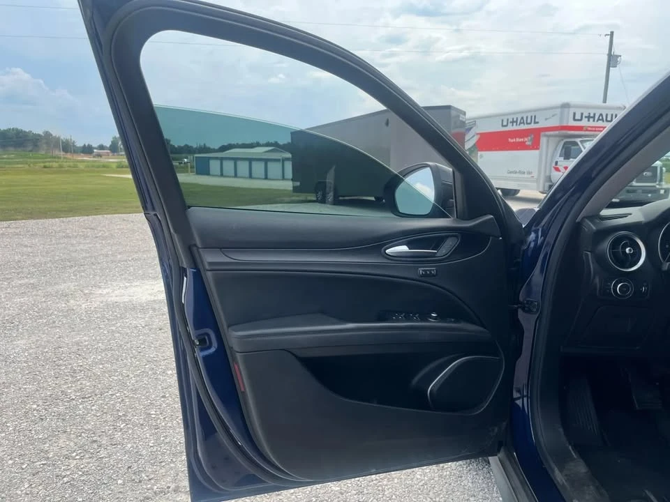2019 Alfa Romeo Stelvio - Image 11 of 20