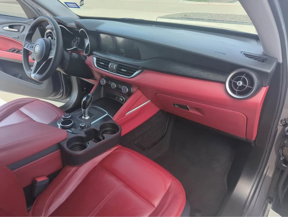 2019 Alfa Romeo Stelvio - Image 15 of 20