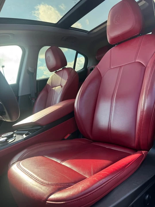 2019 Alfa Romeo Stelvio - Image 5 of 18