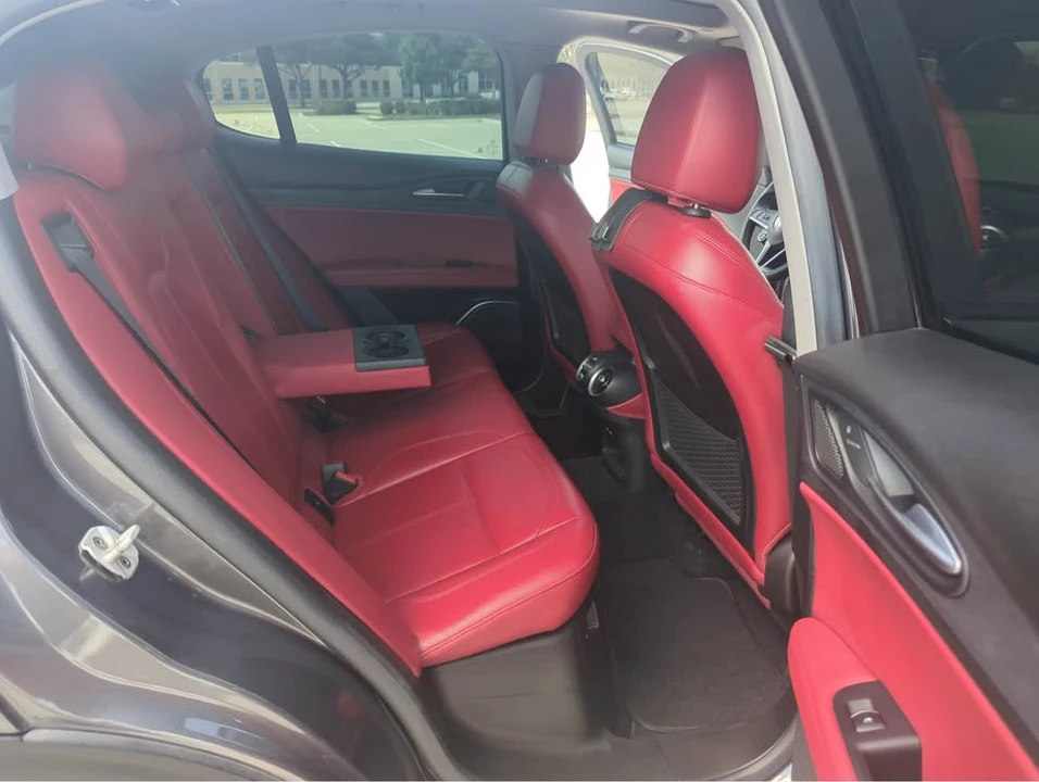 2019 Alfa Romeo Stelvio - Image 13 of 20