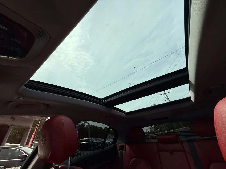 2019 Alfa Romeo Stelvio - Image 19 of 20