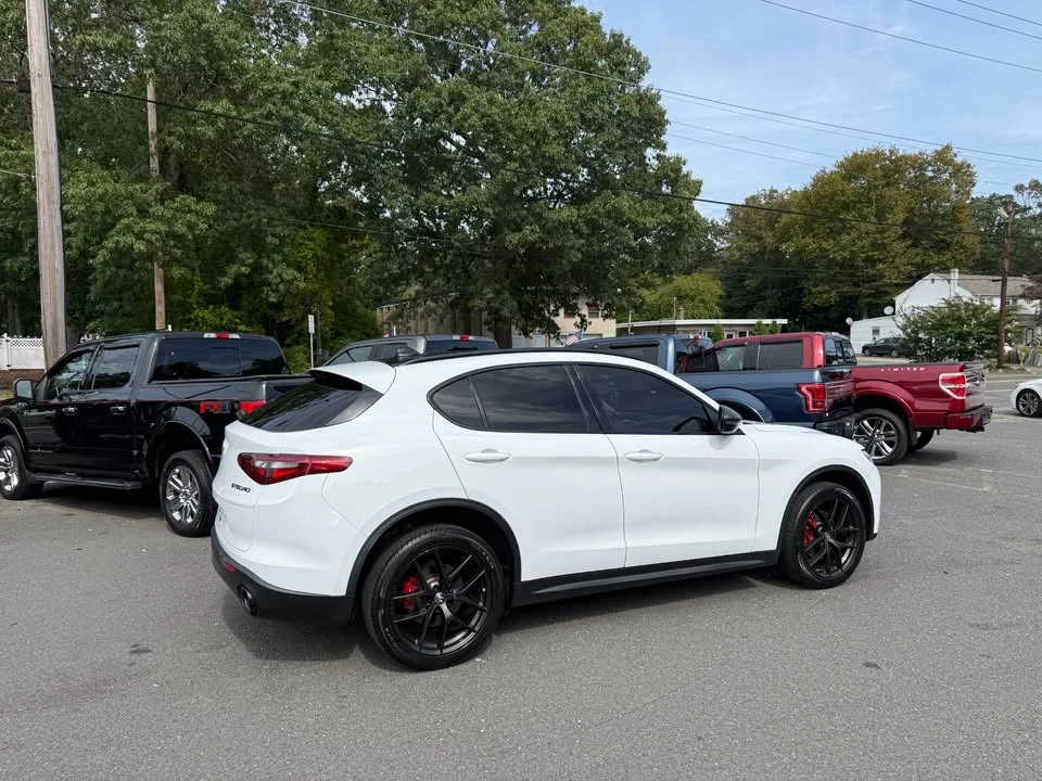 2019 Alfa Romeo Stelvio - Image 3 of 20