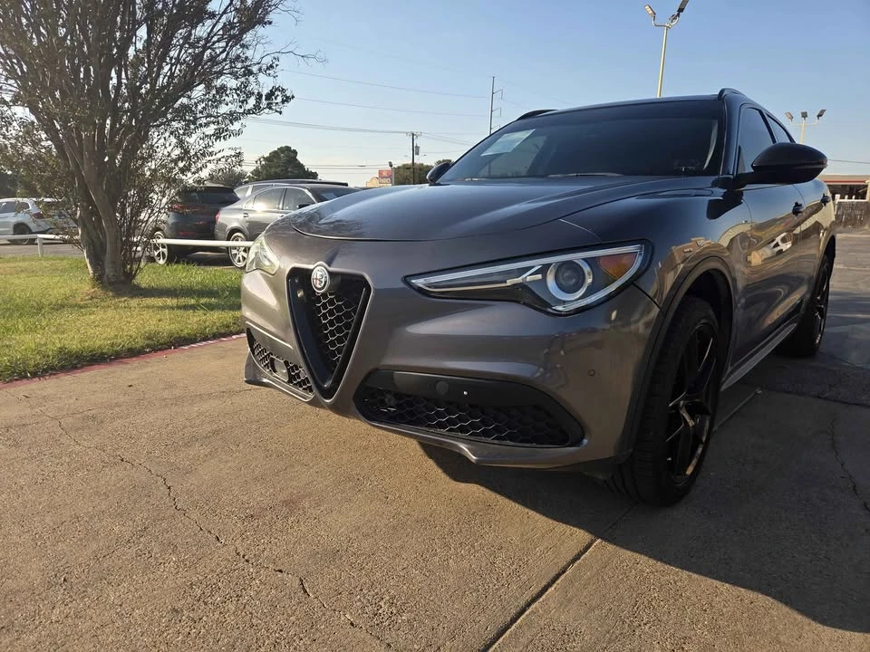 2019 Alfa Romeo Stelvio - Image 2 of 7