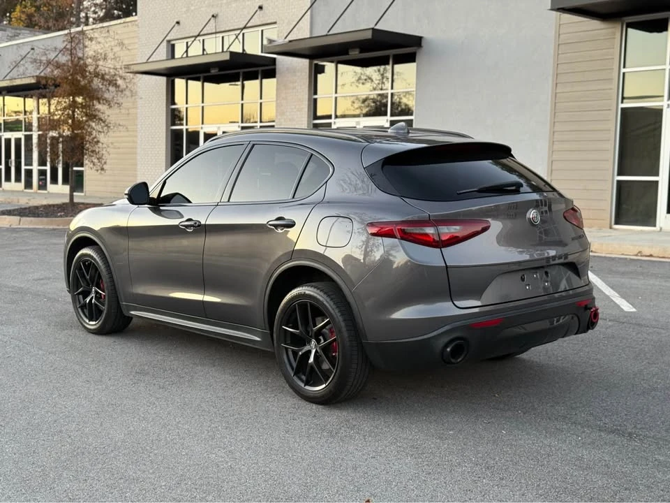 2019 Alfa Romeo Stelvio - Image 9 of 20