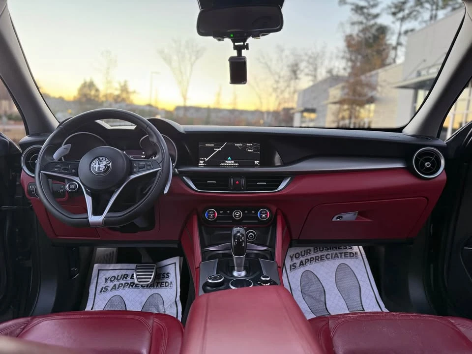 2019 Alfa Romeo Stelvio - Image 15 of 20
