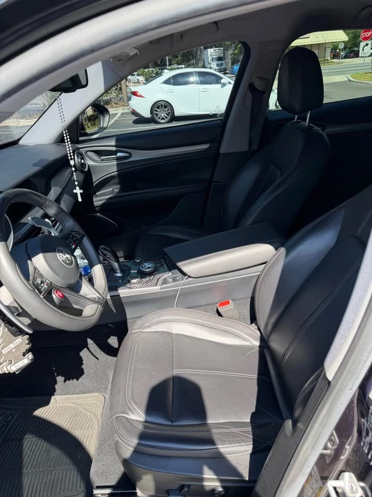 2019 Alfa Romeo Stelvio - Image 9 of 14