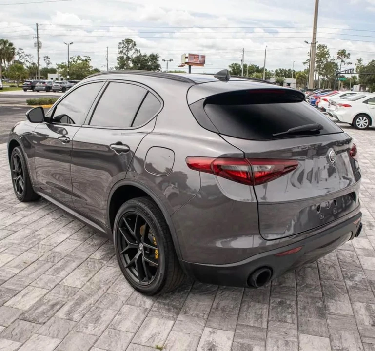 2019 Alfa Romeo Stelvio - Image 4 of 19