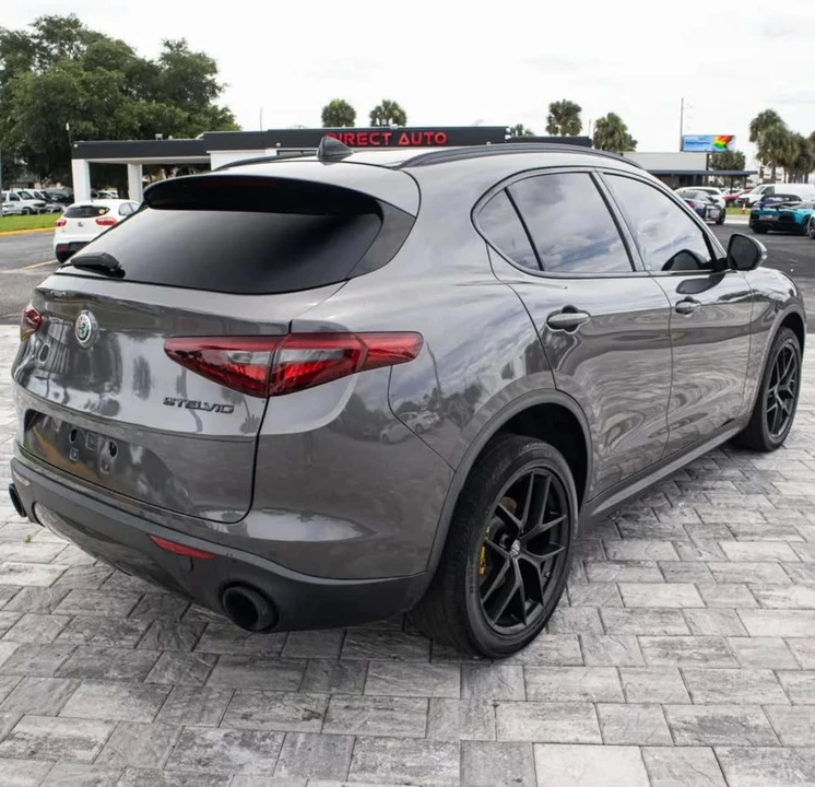 2019 Alfa Romeo Stelvio - Image 6 of 19