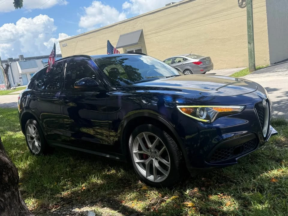 2019 Alfa Romeo Stelvio - Image 4 of 7