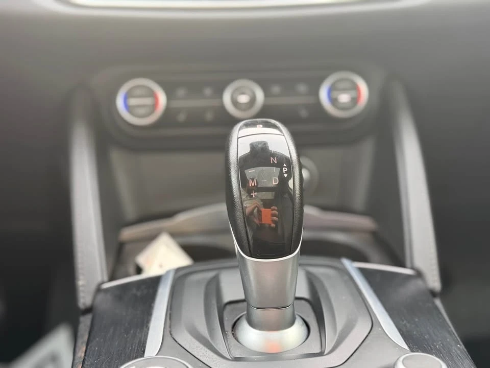 2019 Alfa Romeo Stelvio - Image 19 of 20