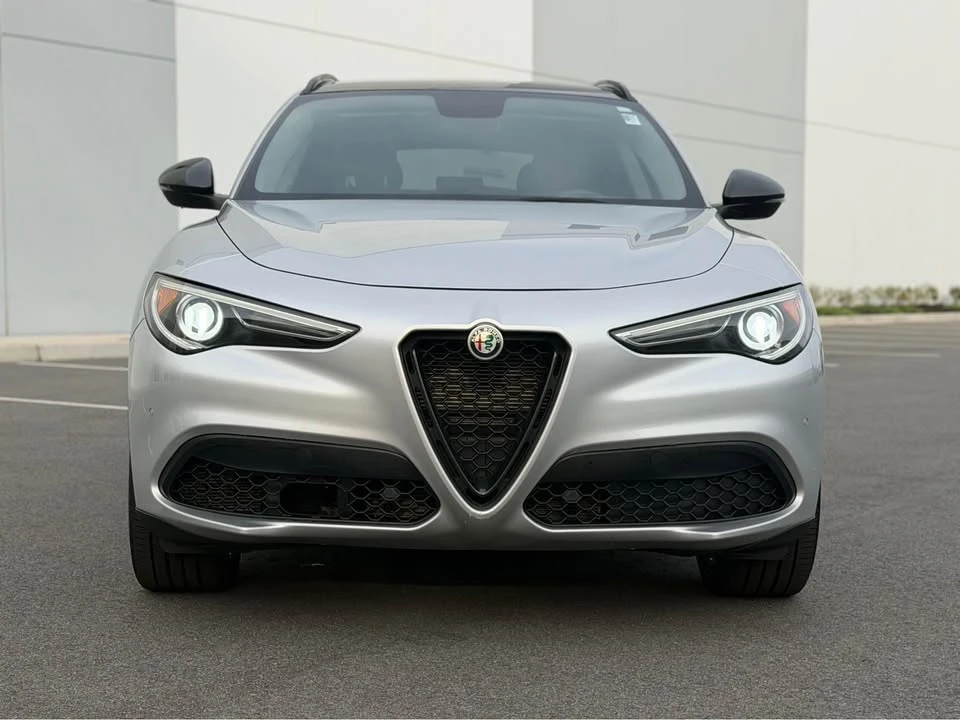 2019 Alfa Romeo Stelvio - Image 2 of 20