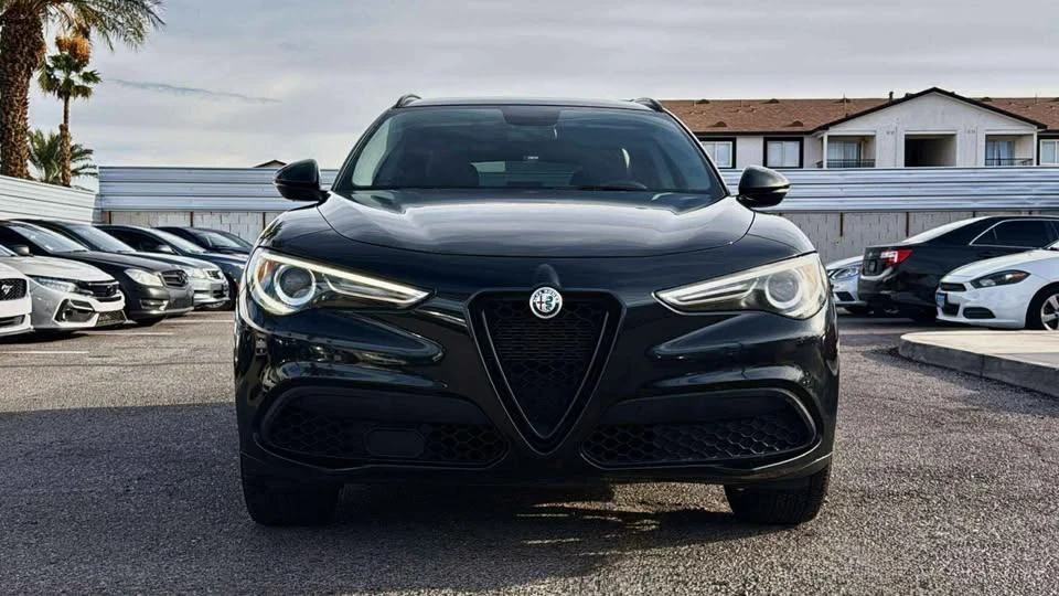 2019 Alfa Romeo Stelvio - Image 2 of 12