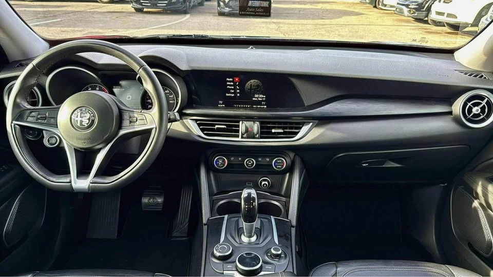 2019 Alfa Romeo Stelvio - Image 10 of 12