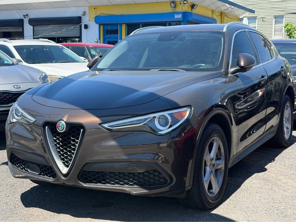 2019 Alfa Romeo Stelvio - Image 2 of 4