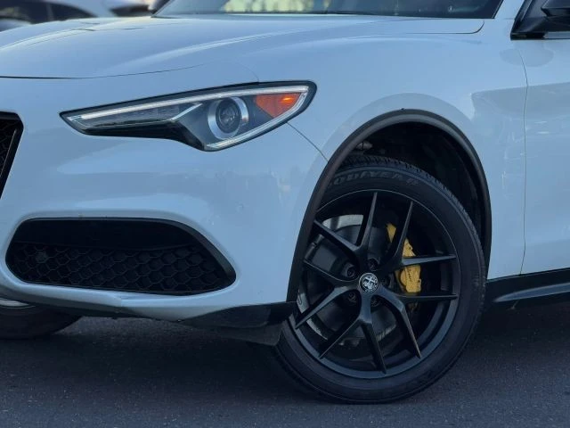 2019 Alfa Romeo Stelvio - Image 2 of 23