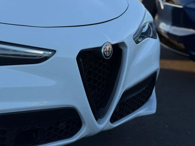 2019 Alfa Romeo Stelvio - Image 4 of 23