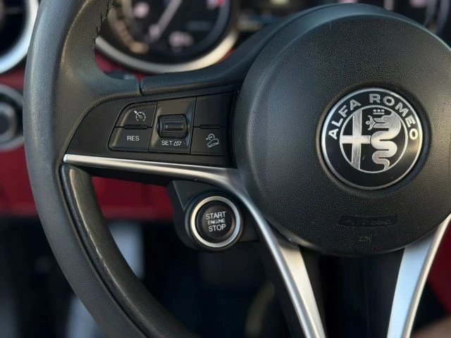 2019 Alfa Romeo Stelvio - Image 18 of 23