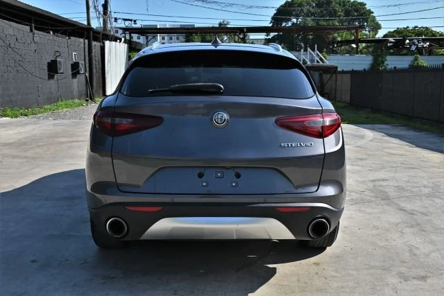 2019 Alfa Romeo Stelvio - Image 4 of 20