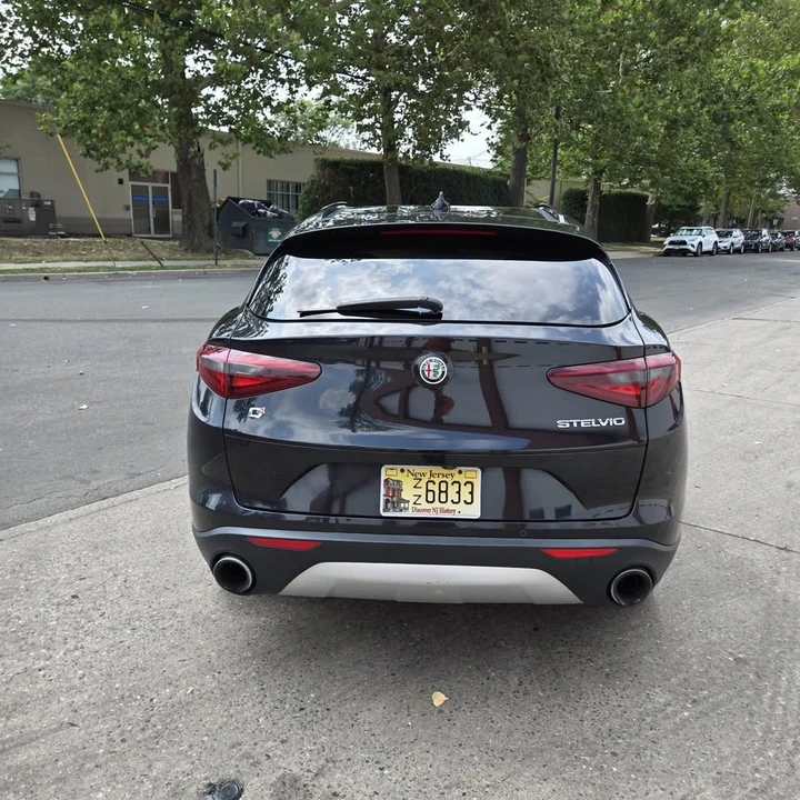 2019 Alfa Romeo Stelvio - Image 6 of 10