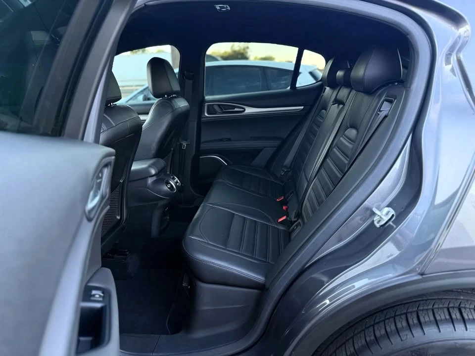 2019 Alfa Romeo Stelvio - Image 9 of 20