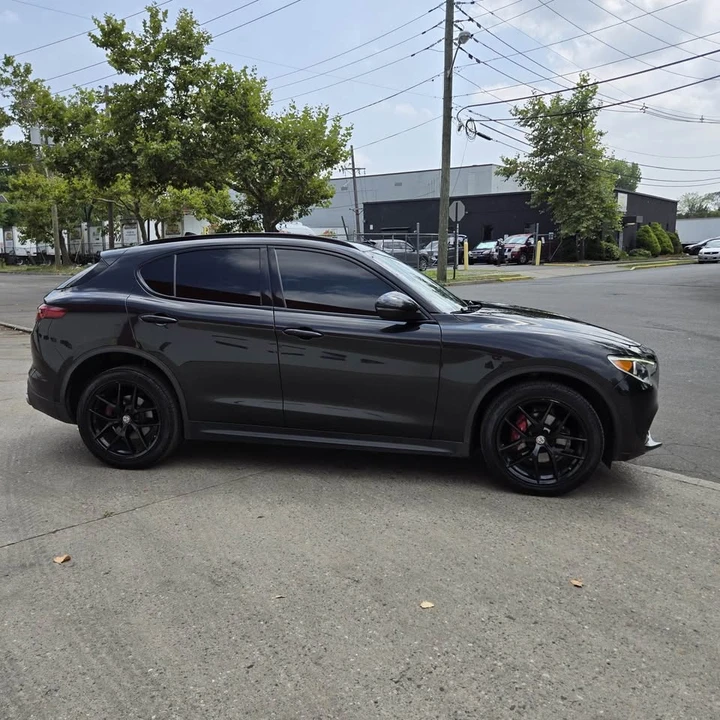 2019 Alfa Romeo Stelvio - Image 4 of 10