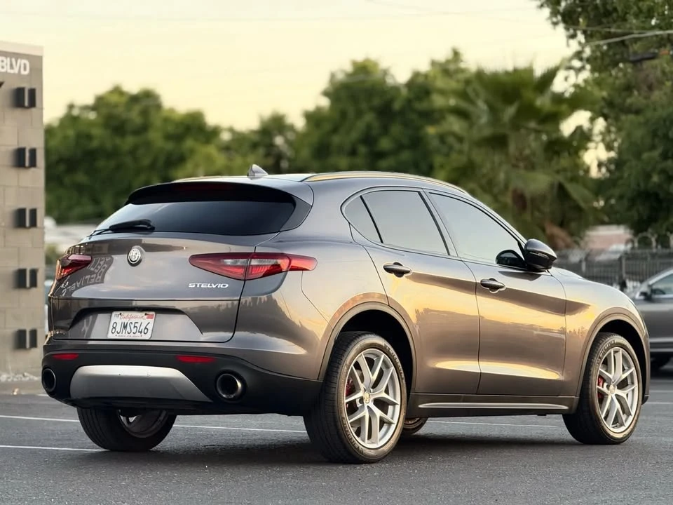 2019 Alfa Romeo Stelvio - Image 4 of 20