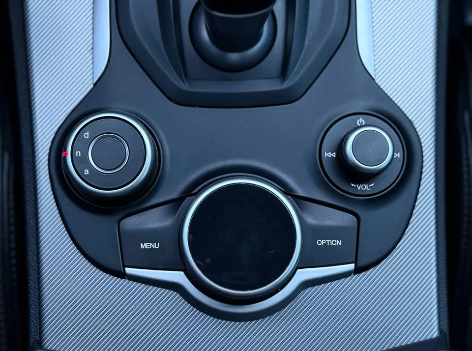 2019 Alfa Romeo Stelvio - Image 14 of 20