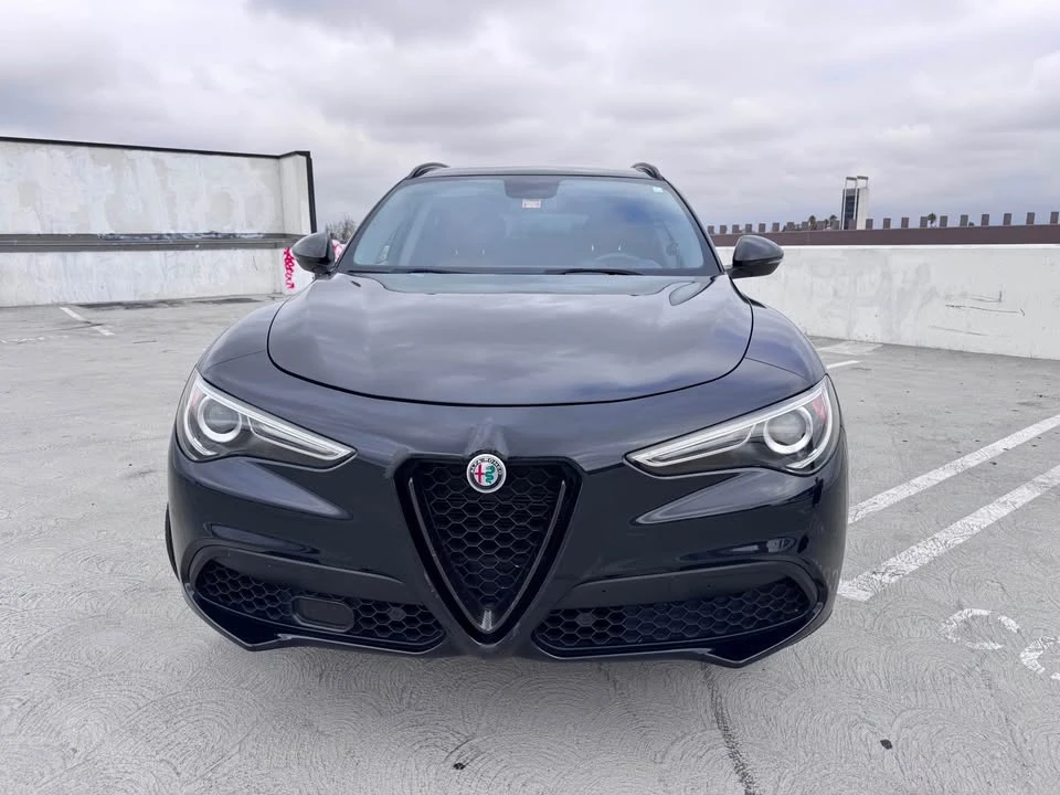 2019 Alfa Romeo Stelvio - Image 2 of 18