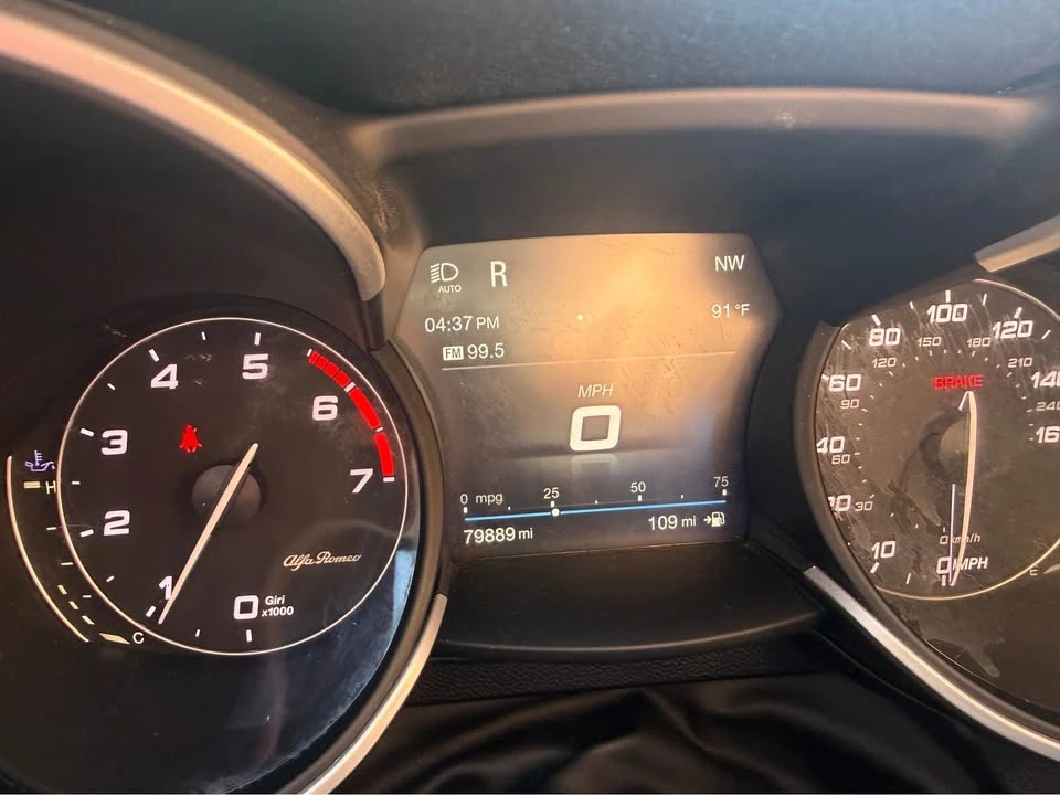 2019 Alfa Romeo Stelvio - Image 11 of 21