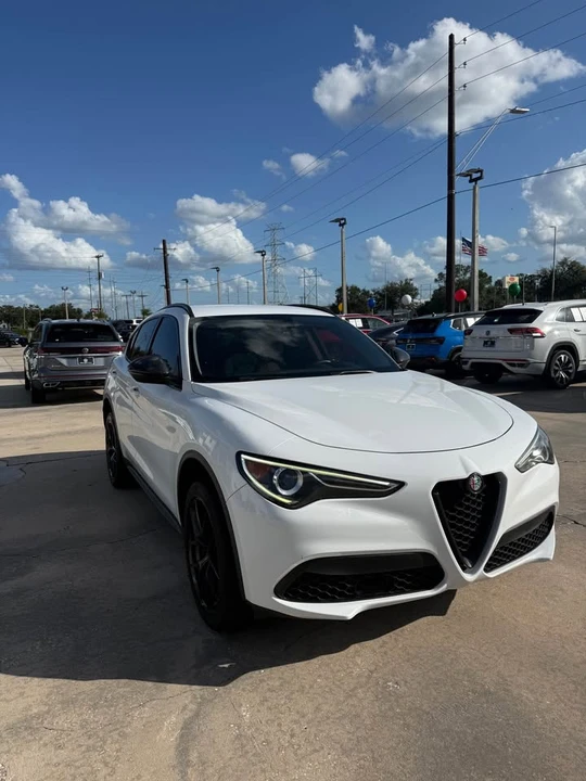 2019 Alfa Romeo Stelvio - Image 3 of 21