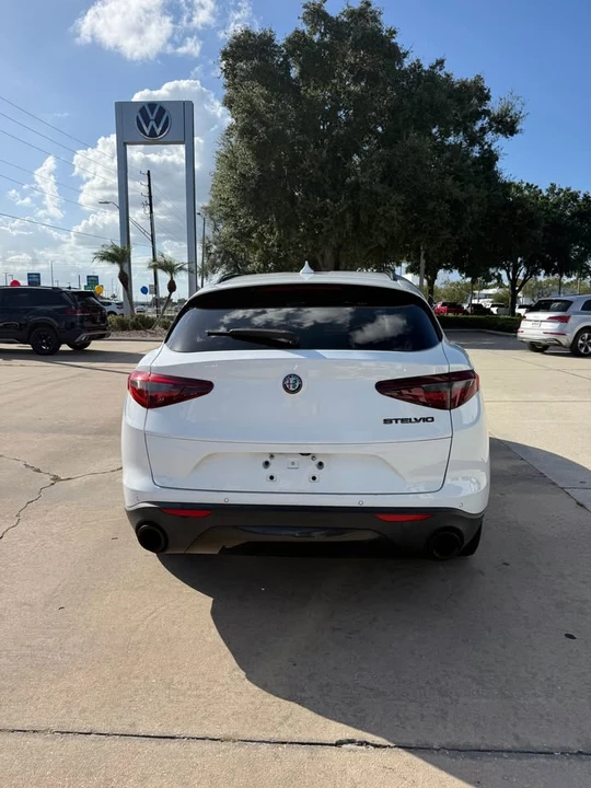 2019 Alfa Romeo Stelvio - Image 6 of 21