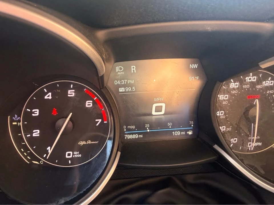 2019 Alfa Romeo Stelvio - Image 20 of 21