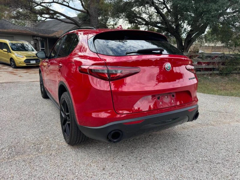 2019 Alfa Romeo Stelvio - Image 5 of 19