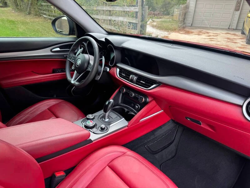 2019 Alfa Romeo Stelvio - Image 10 of 19