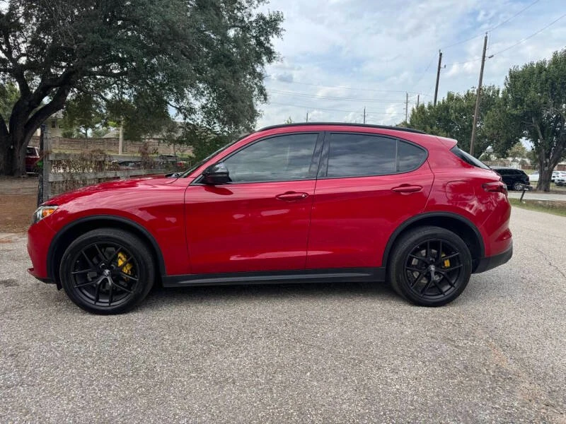2019 Alfa Romeo Stelvio - Image 4 of 19