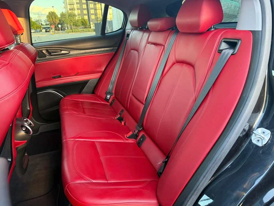 2019 Alfa Romeo Stelvio - Image 11 of 18
