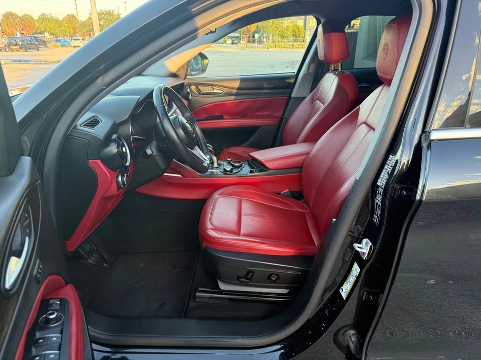 2019 Alfa Romeo Stelvio - Image 7 of 18
