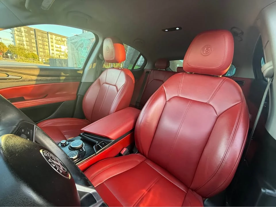 2019 Alfa Romeo Stelvio - Image 8 of 18