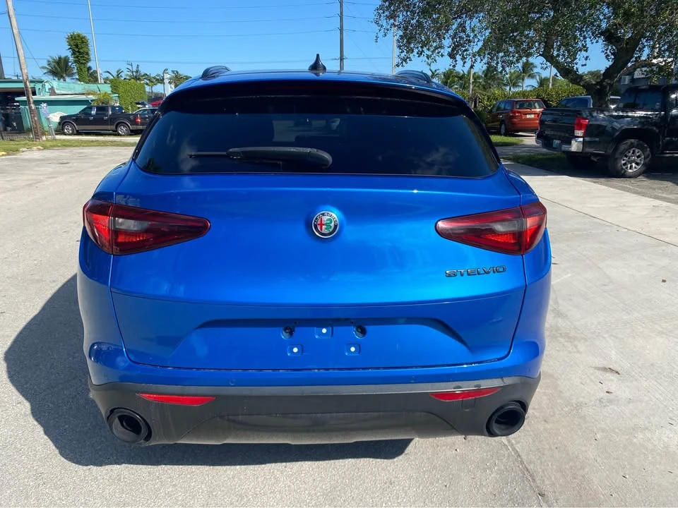 2019 Alfa Romeo Stelvio - Image 4 of 9