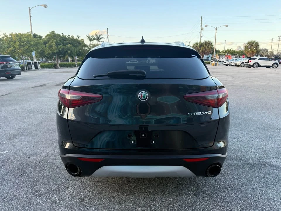 2019 Alfa Romeo Stelvio - Image 5 of 18