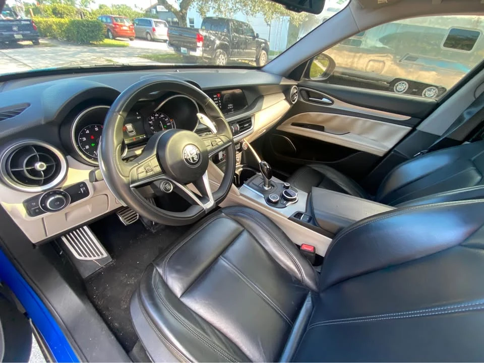 2019 Alfa Romeo Stelvio - Image 8 of 9