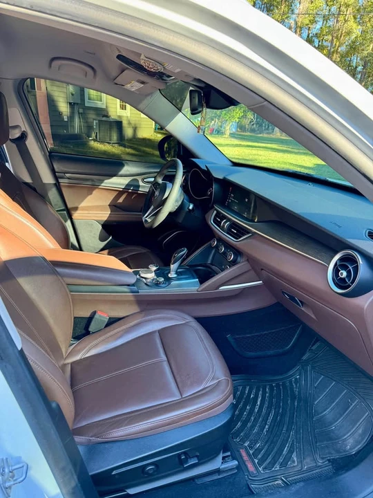 2019 Alfa Romeo Stelvio - Image 13 of 14