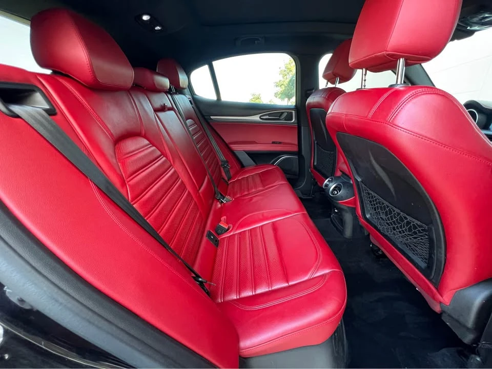 2019 Alfa Romeo Stelvio - Image 17 of 17