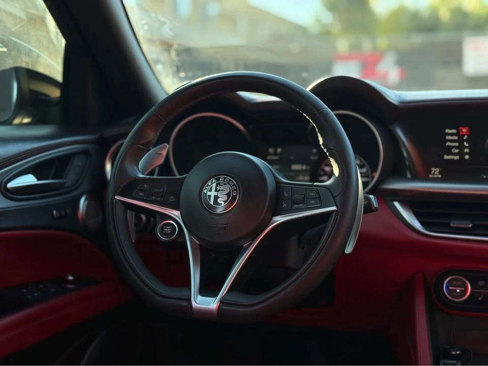 2019 Alfa Romeo Stelvio - Image 11 of 19