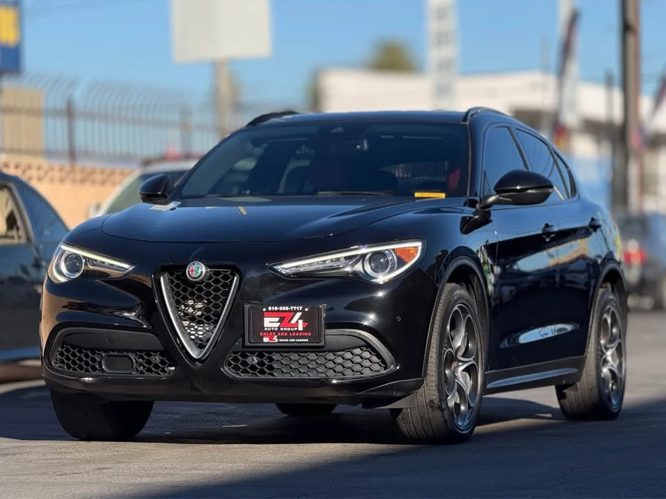 2019 Alfa Romeo Stelvio - Image 2 of 19